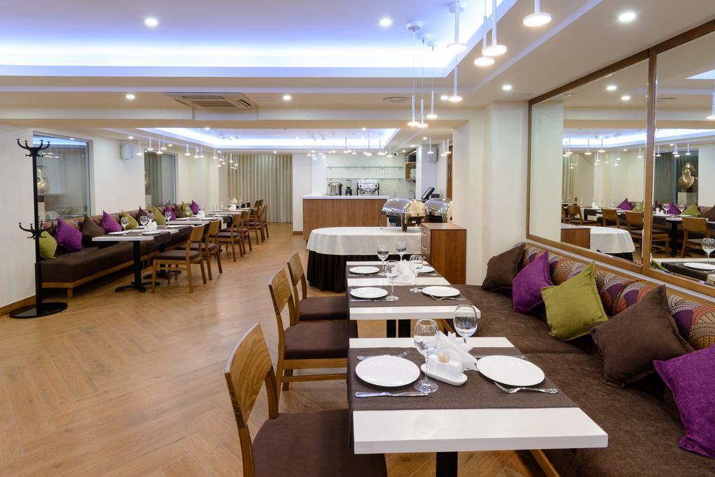 Apart Hotel 92/2 Karaganda Zewnętrze zdjęcie